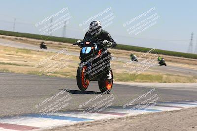 media/Jun-16-2024-Lets Ride (Sun) [[4ae6dd1f02]]/Group B/1220pm (Wheelie Bump)/